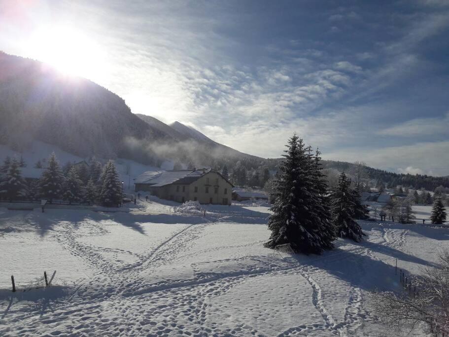 شقة Duplex 59M2 - Proche Centre - Balcon Plein Sud Corrençon-en-Vercors المظهر الخارجي الصورة