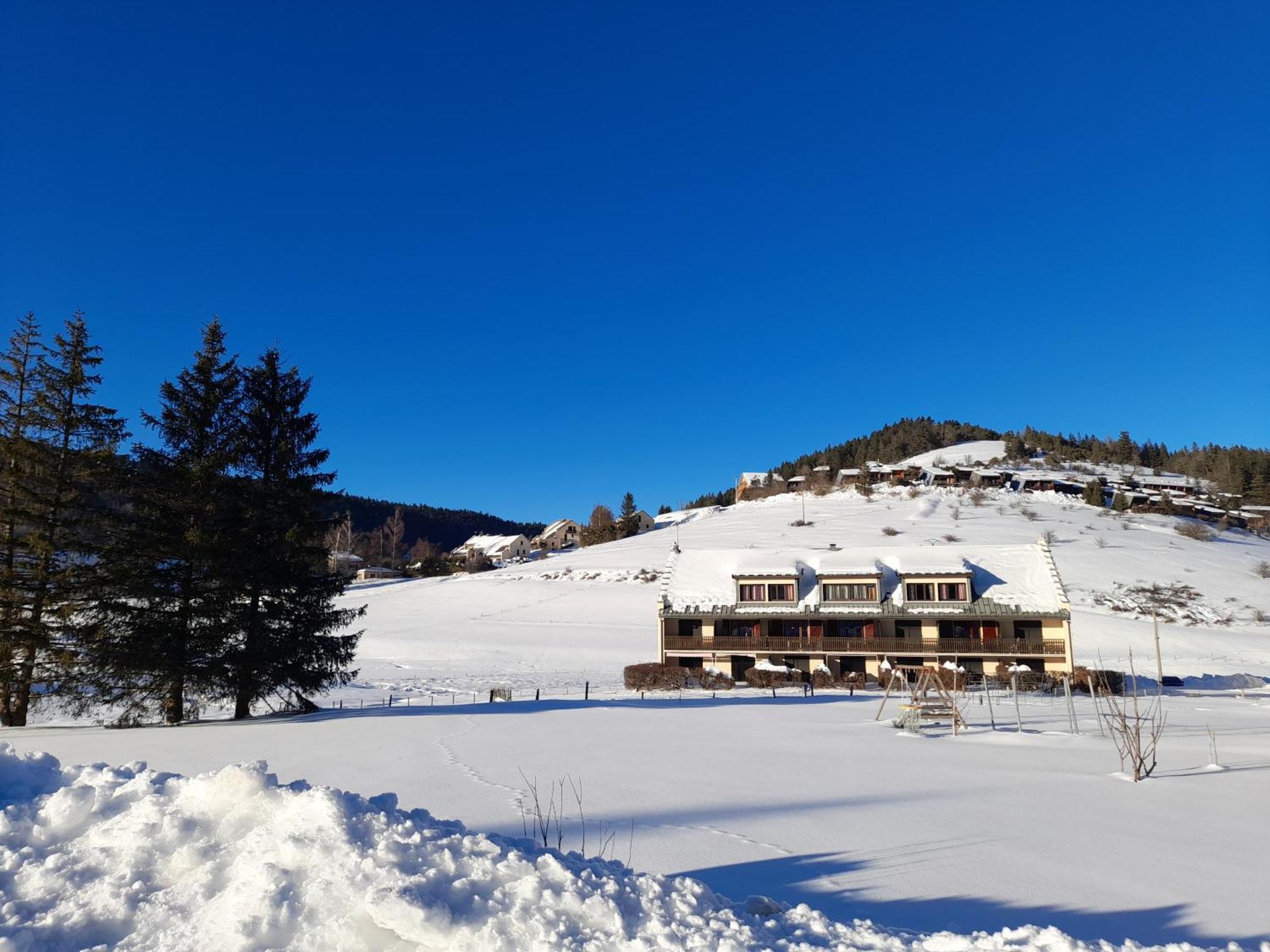 شقة Duplex 59M2 - Proche Centre - Balcon Plein Sud Corrençon-en-Vercors المظهر الخارجي الصورة